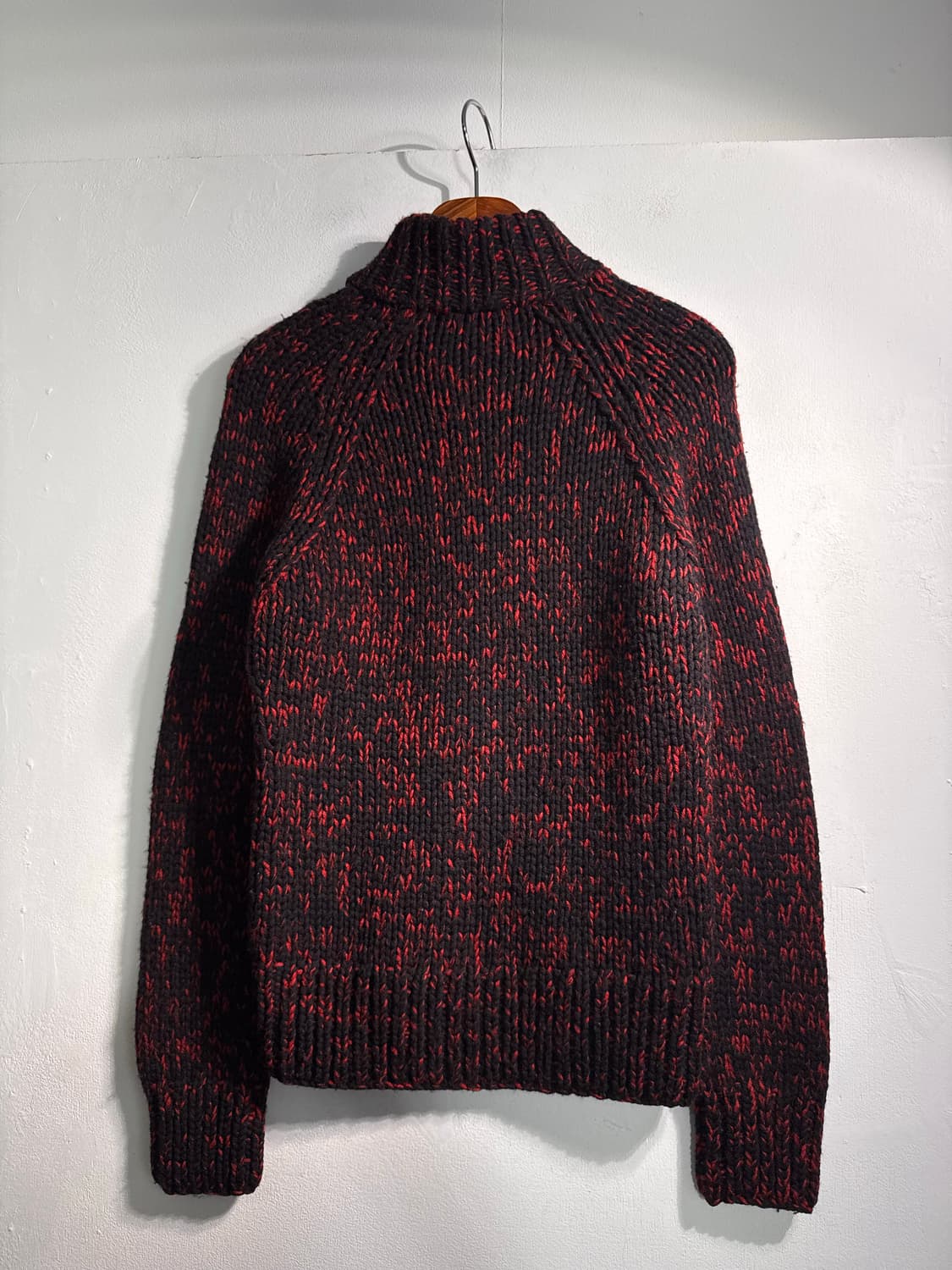 KORS 블랙레드 울 100% 니트집업 L C500 상품이미지2