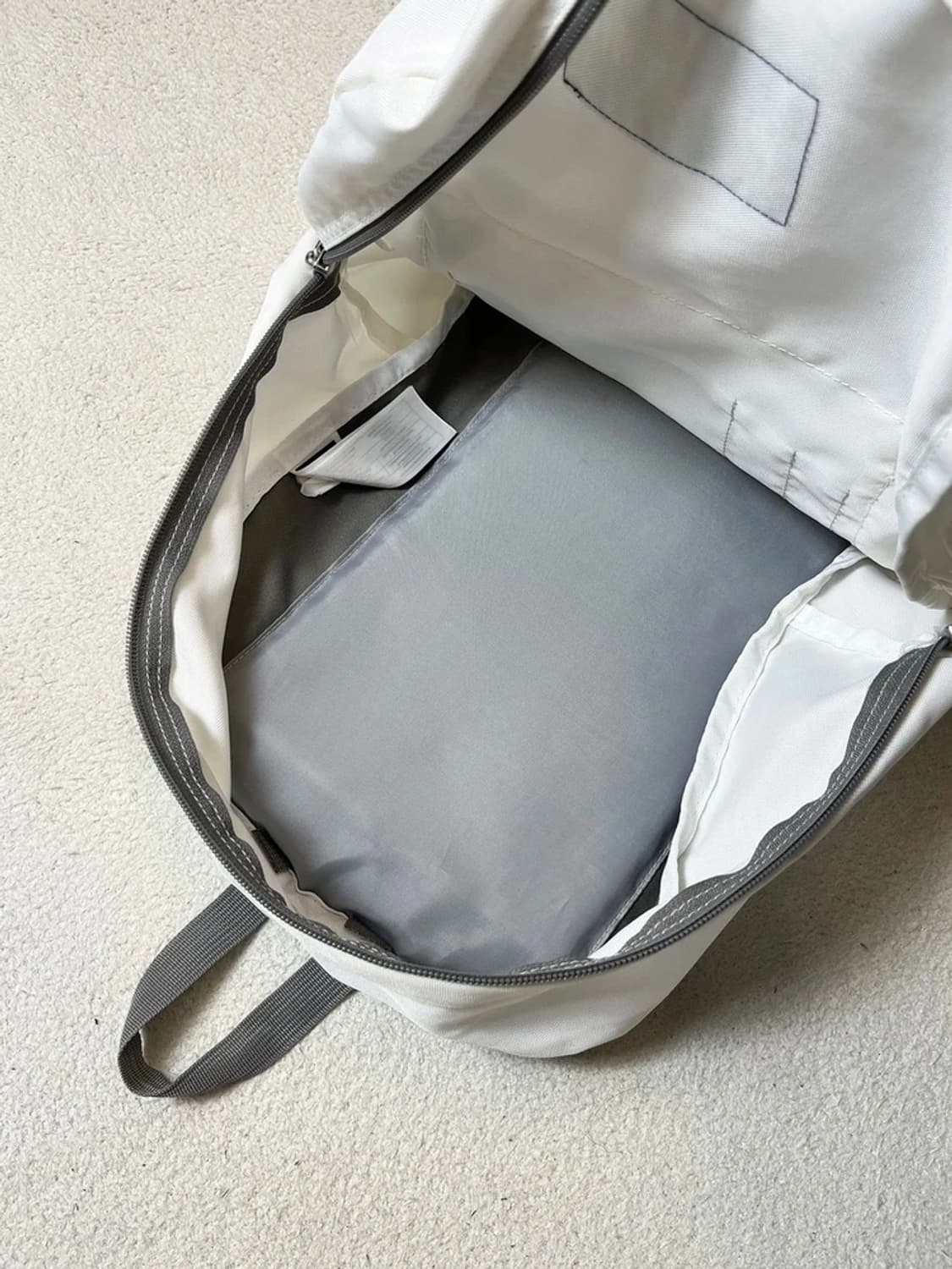 잔스포츠 17AW 슈퍼브레이크 화이트 백팩 Q1251 상품이미지7