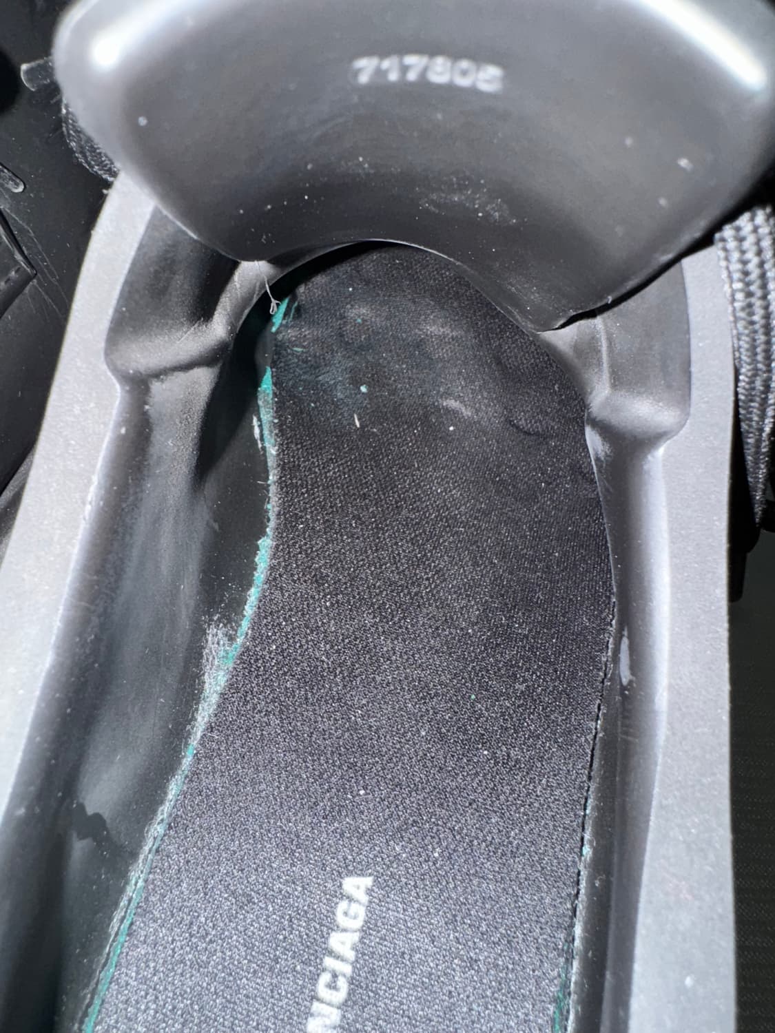 발렌이사가 스테로이드 더비 41.5사이즈 상품이미지3