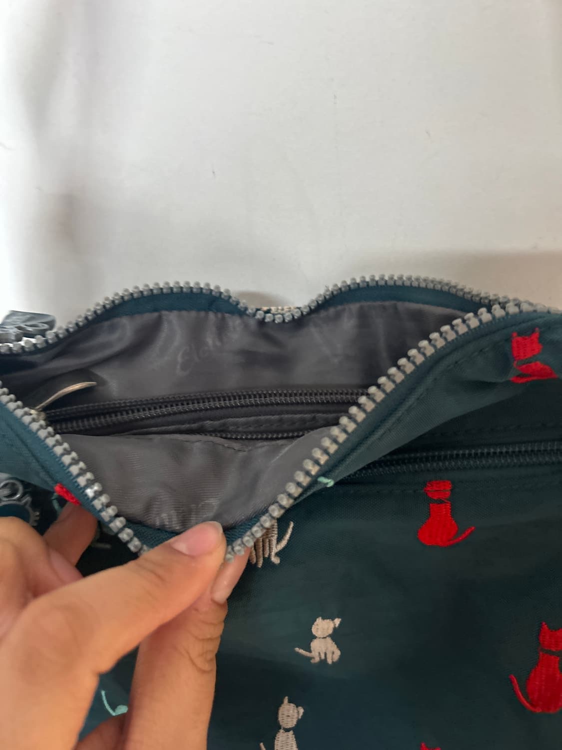 고양이 지퍼 크로스백  상품이미지7