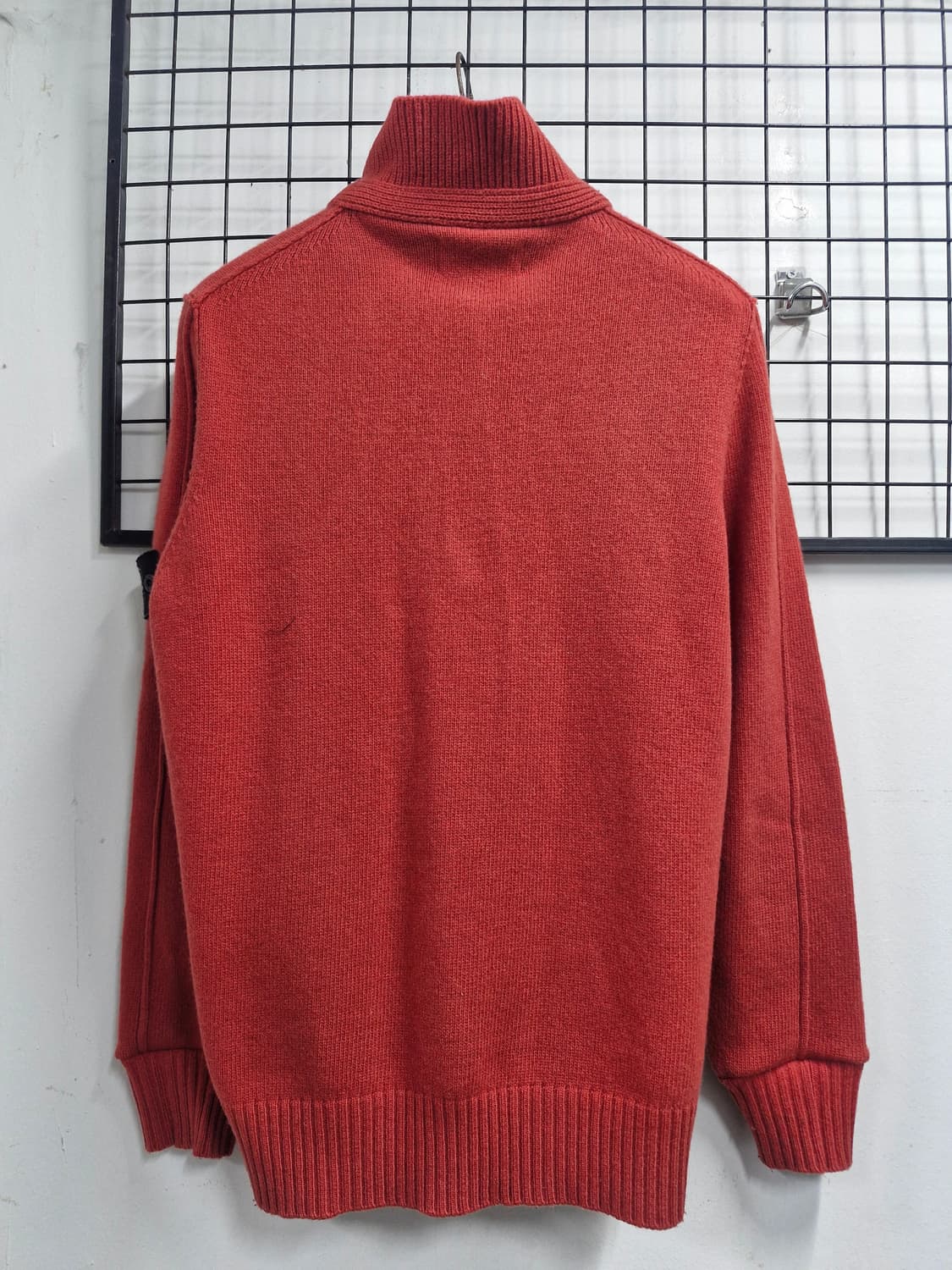 95M 스톤아일랜드 하이넥 반집업 버튼 울 니트. 상품이미지7