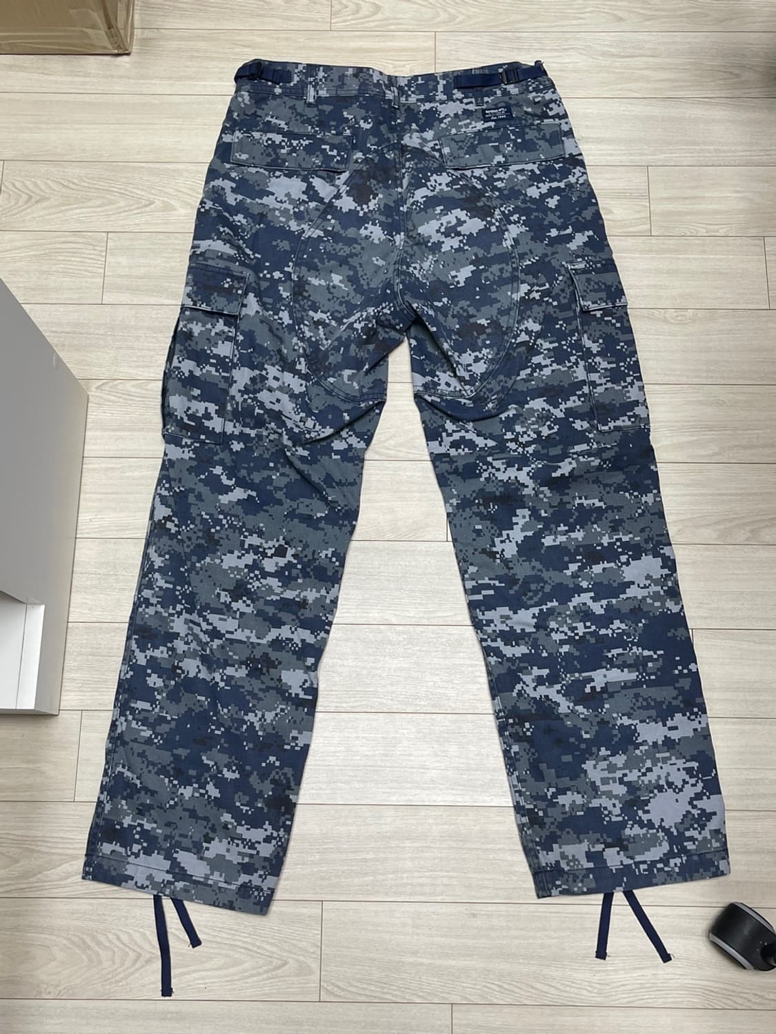 슈프림 디지털 카모 팬츠 30 상품이미지2