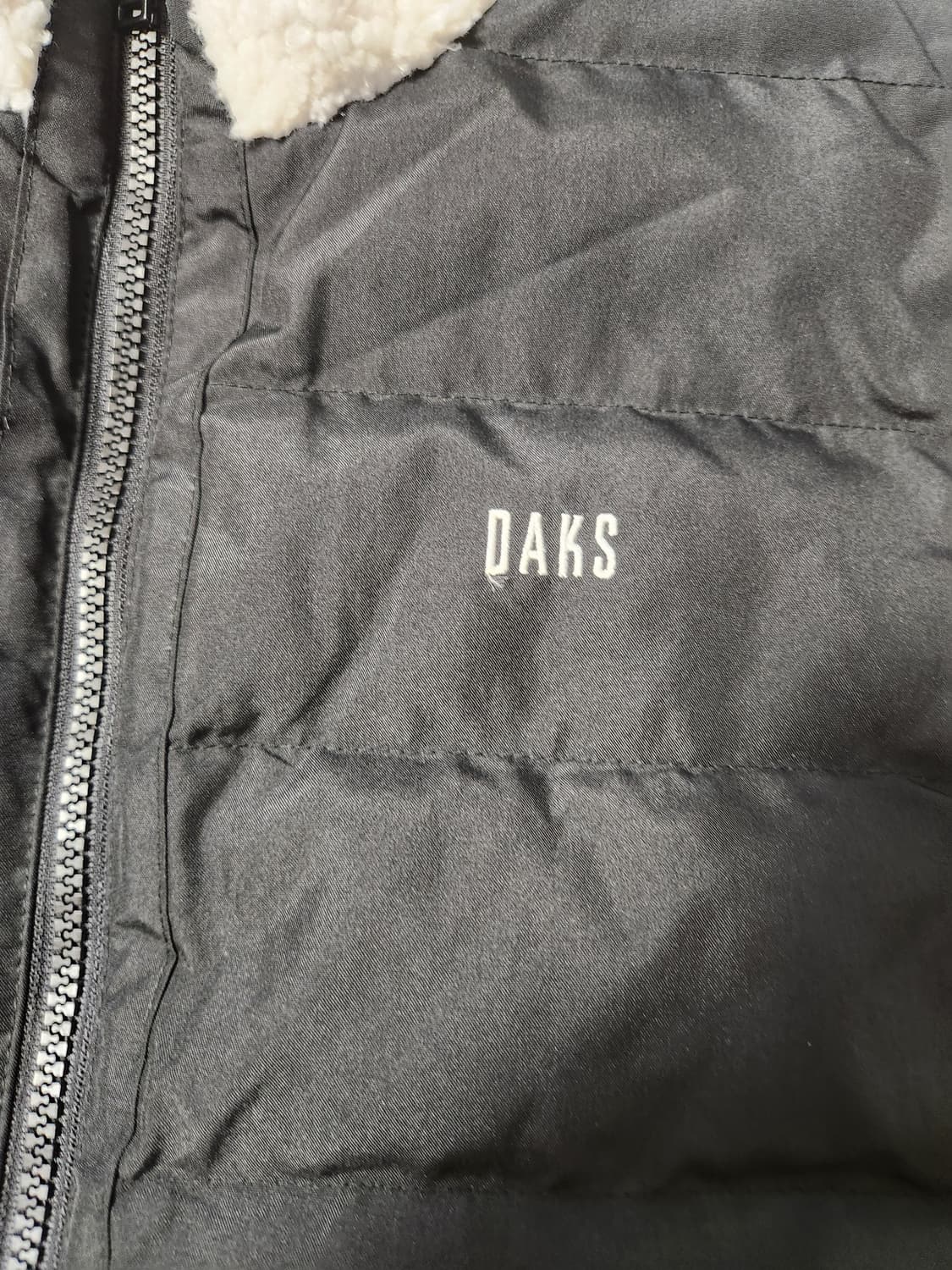 새상품급)닥스 골프 남성 블랙 구스다운 플리스 베스트 사이즈100(L)
 상품이미지4