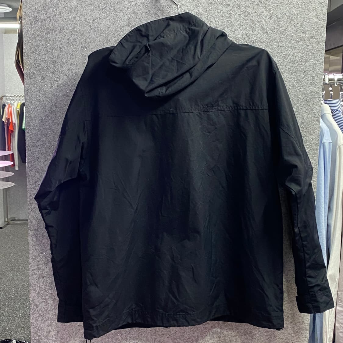 노스페이스 사이드 포켓 블랙 바람막이 B3219 상품이미지3