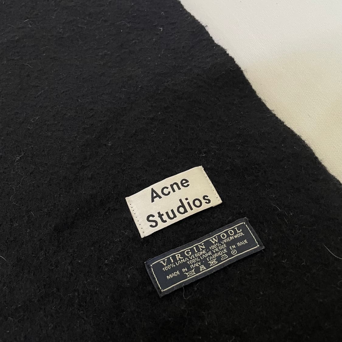 [Os] 아크네스튜디오 버진울 구형 머플러 상품이미지2