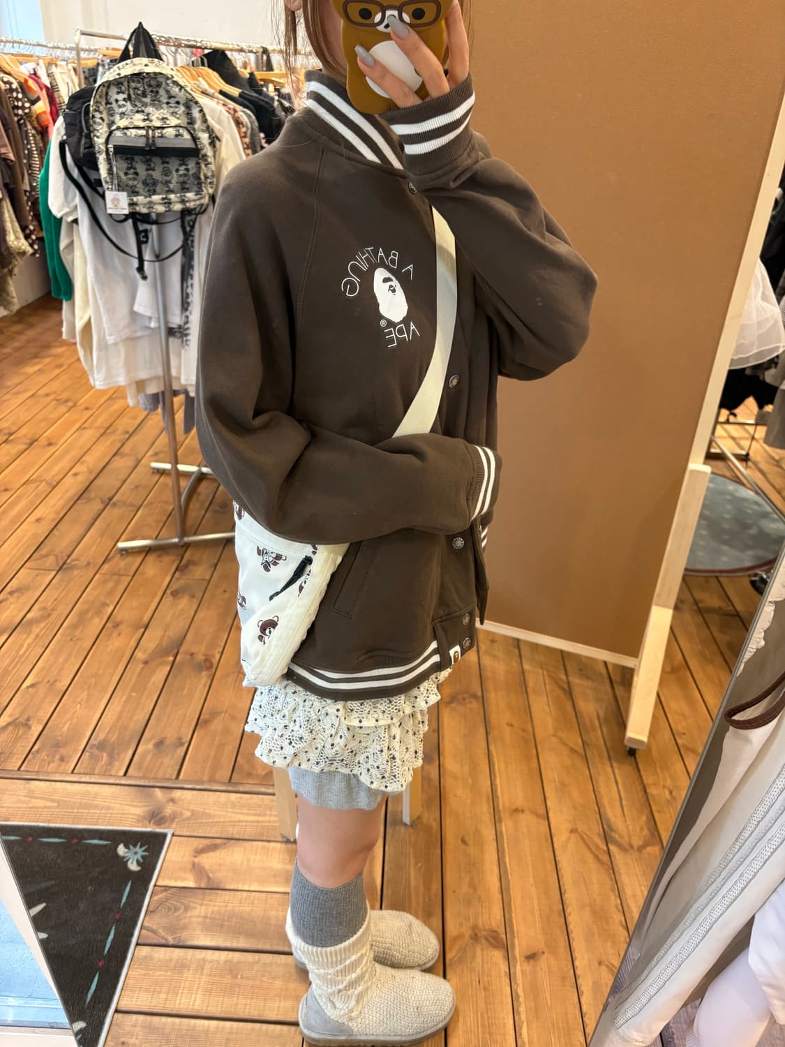 베이프 브라운 면바시티 자켓 상품이미지4