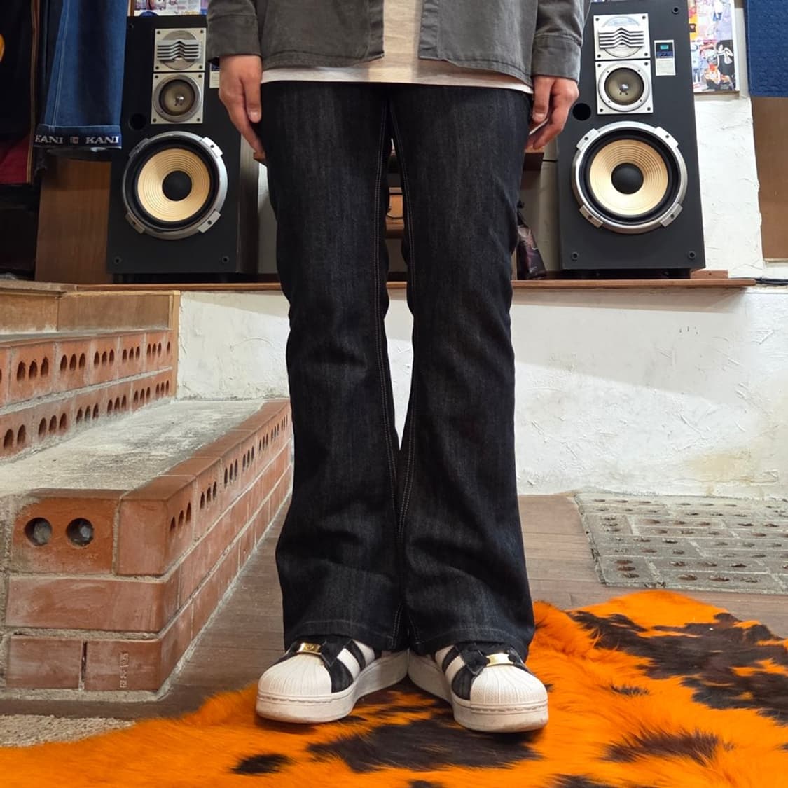 빈티지 큐빅 포인트 흑청 부츠컷 팬츠 상품이미지2