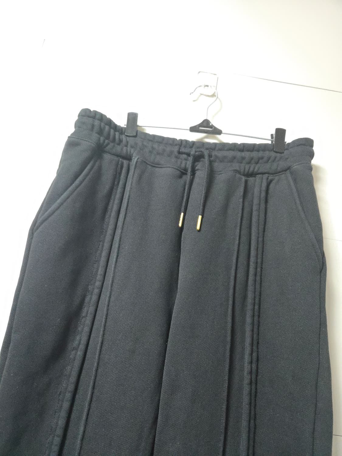 라피나토 에뚜왈 컷팅 라인 세미 와이드 트레이닝 팬츠 50 상품이미지2