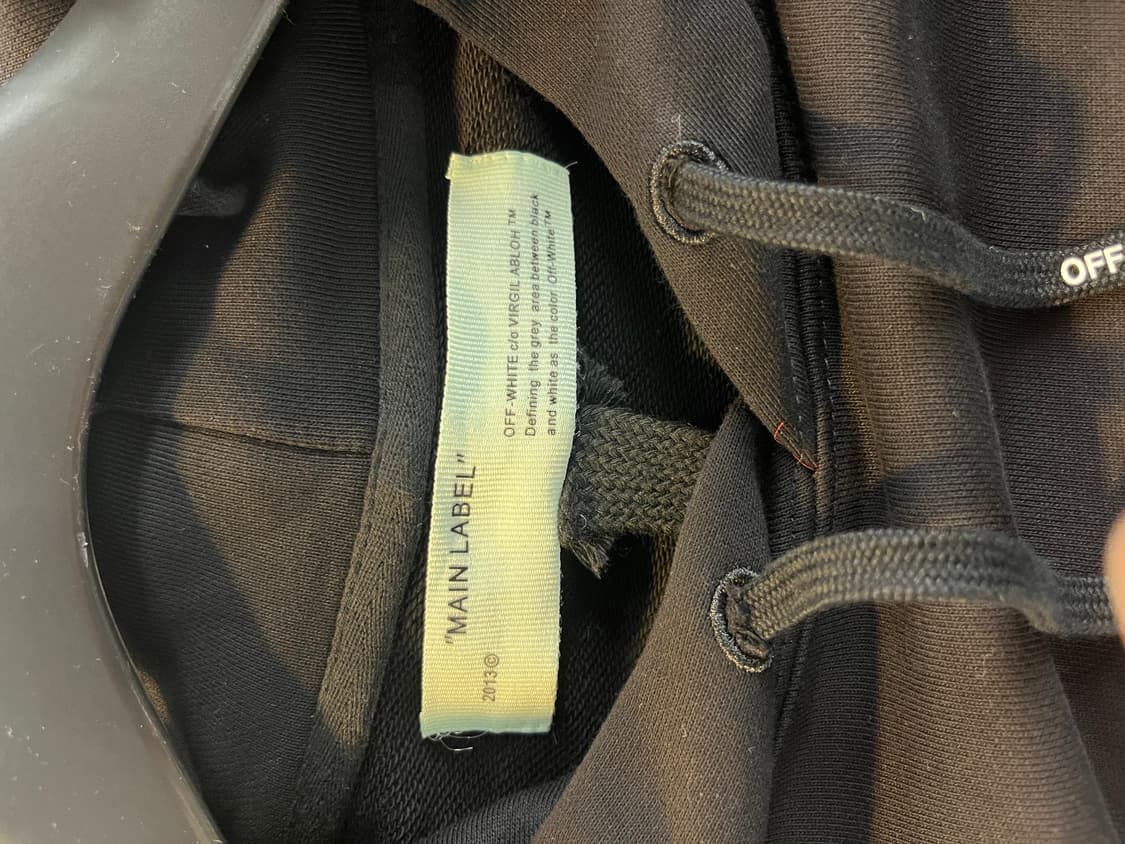 오프화이트 맨투맨 상품이미지9