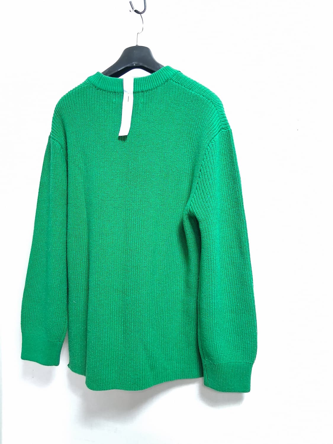 코모도 러브 니트 그린색 검정영문자수로고 오버핏 95 상품이미지2