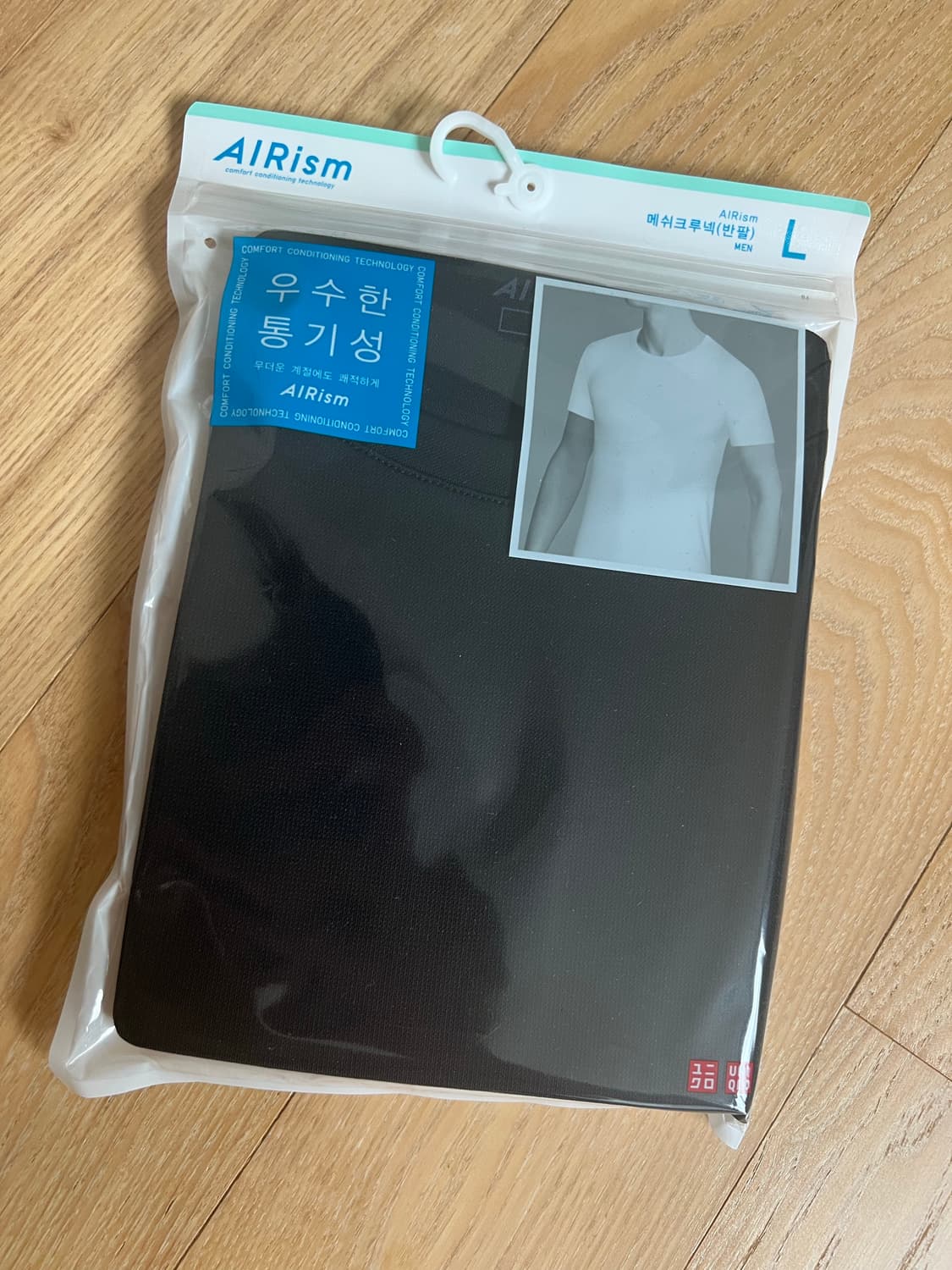 [L] 유니클로 에어리즘 크루넥 반팔티 블랙 상품이미지2