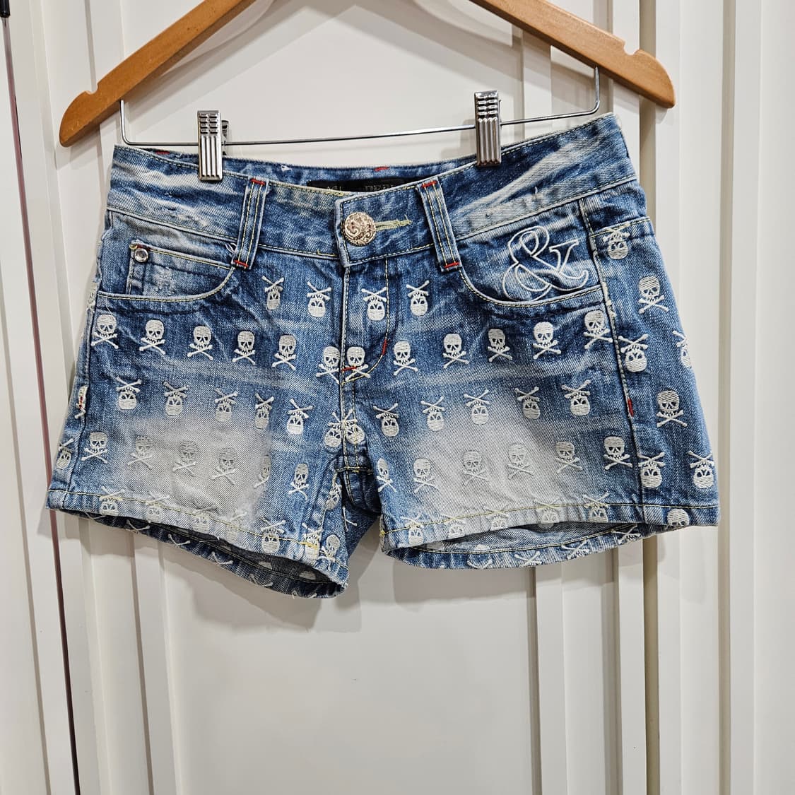 RED PEPPER(레드페퍼) 해골 올자수 데님 숏팬츠 상품이미지1