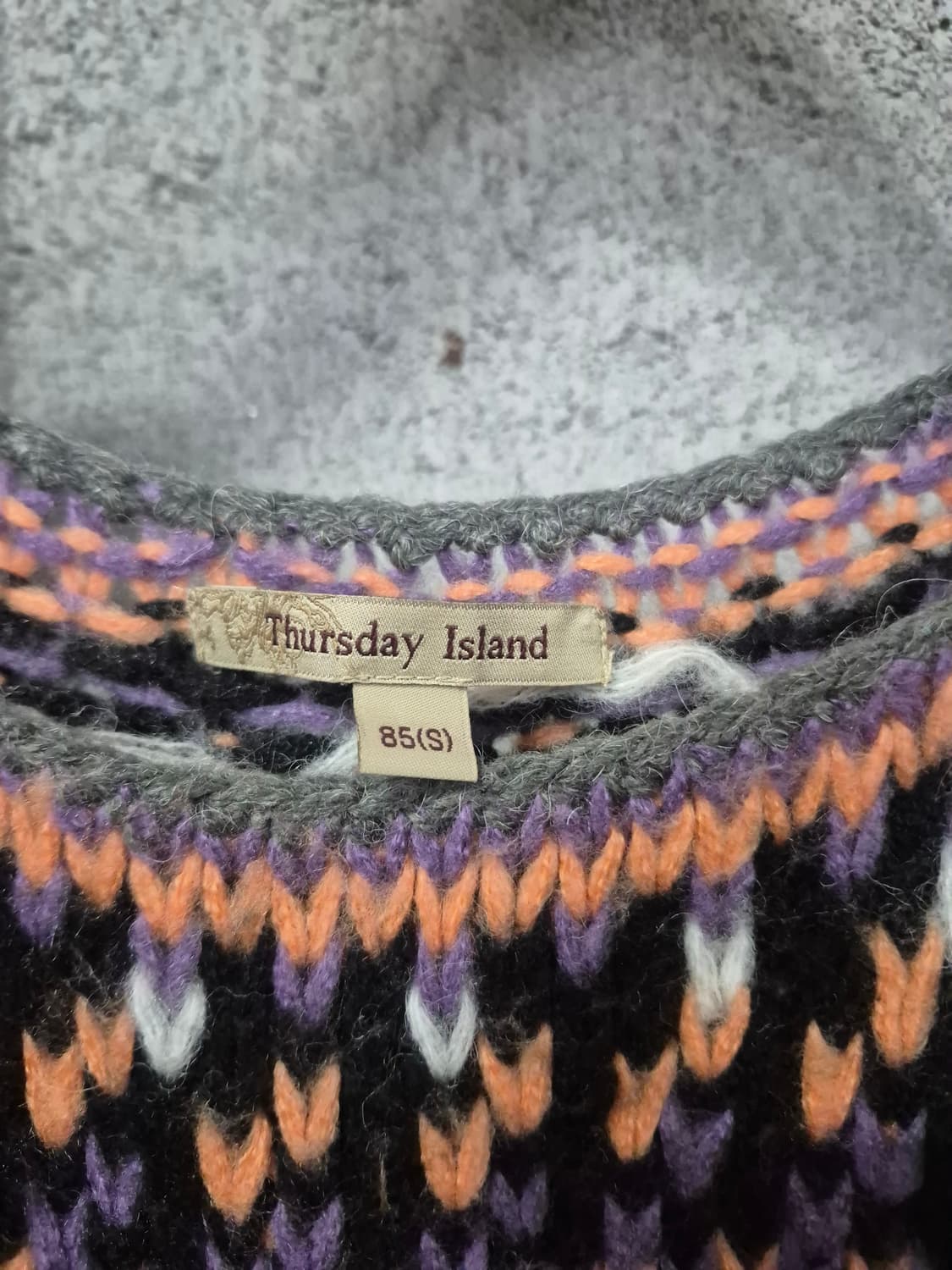 썰스데이아일랜드  니트  상품이미지3