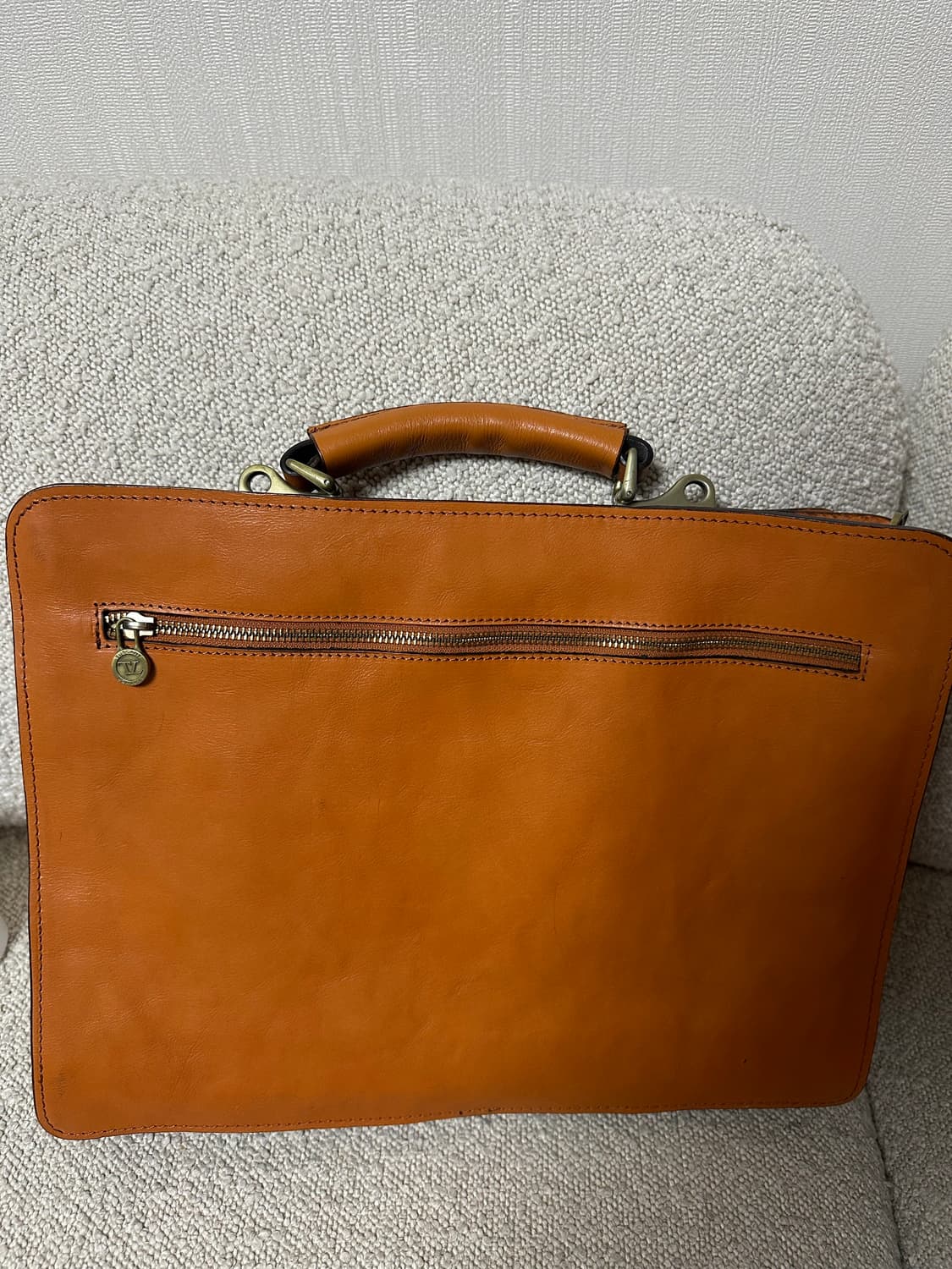 베라펠레 이태리 수제 가죽 서류 가방 팝니다 상품이미지4