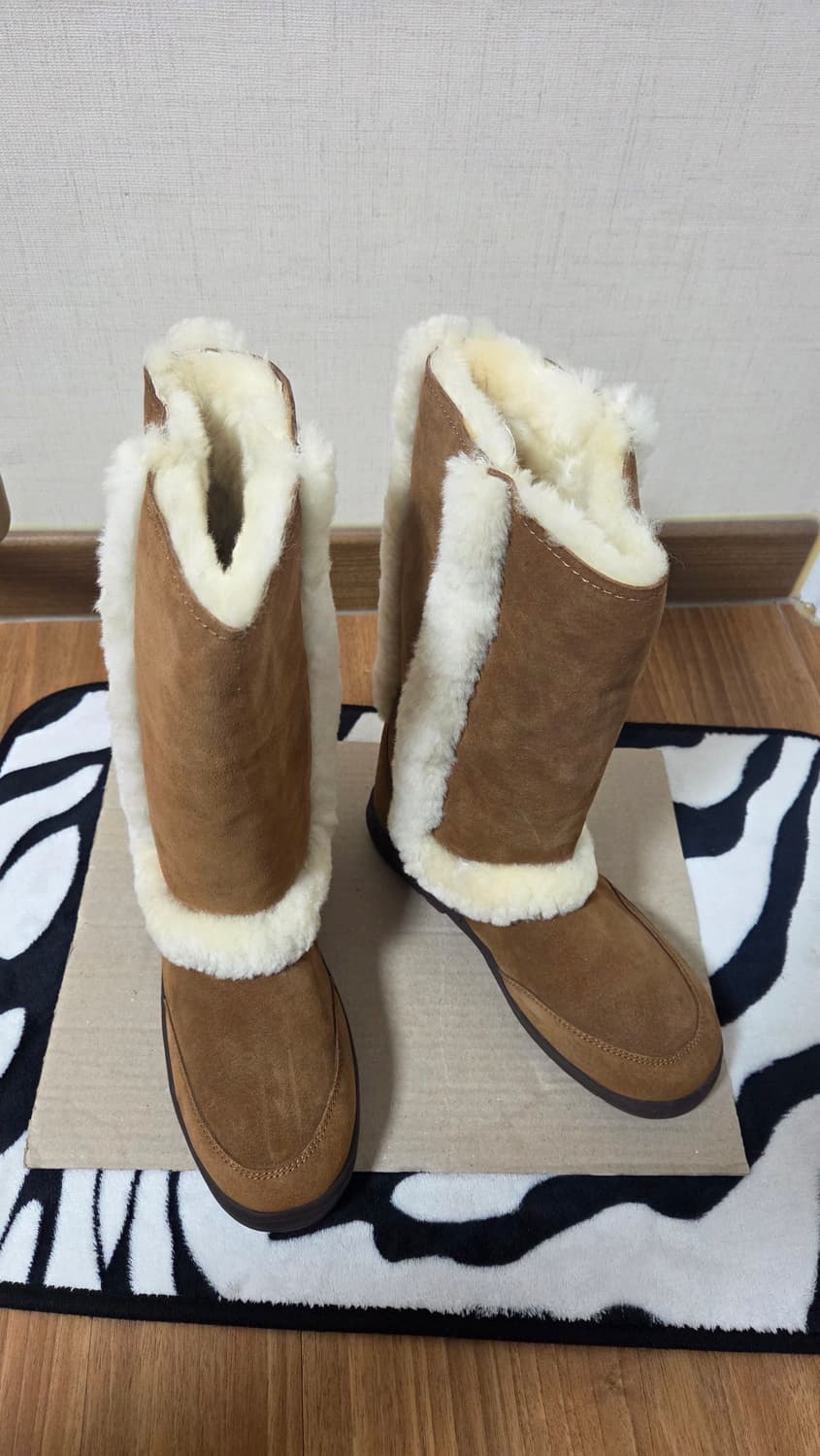 어그 선버스트 톨 부츠 상품이미지2