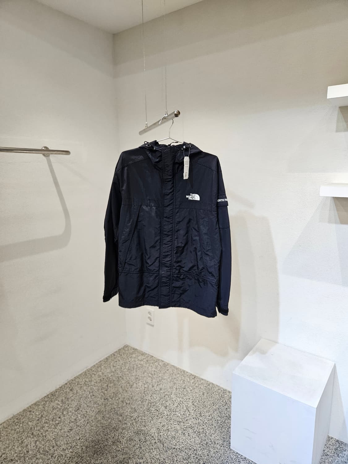 노스페이스 바람막이 상품이미지1