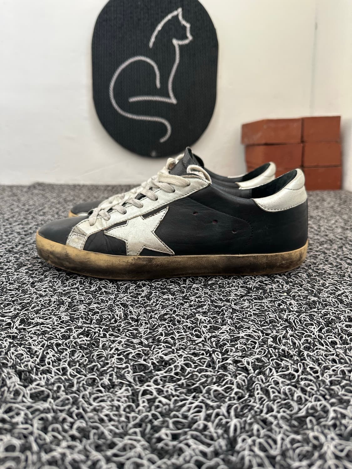 골든구스 슈퍼스타 블랙 실버 40사이즈(260mm) 상품이미지1