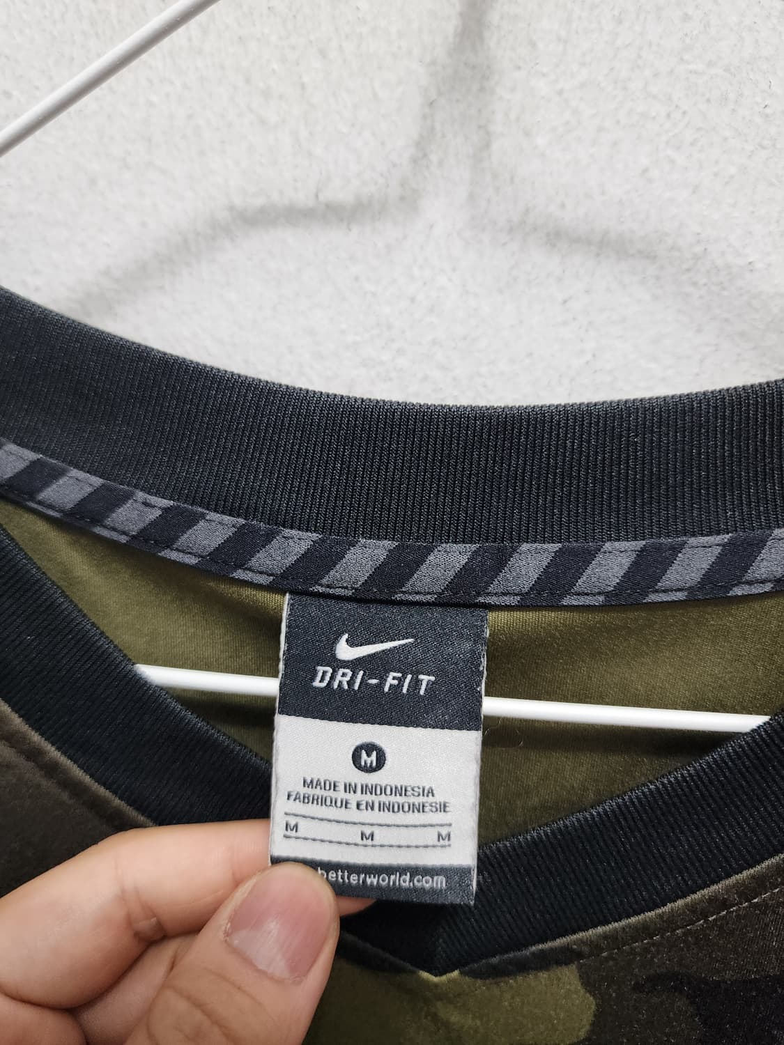 나이키 밀리터리 반팔티  상품이미지4