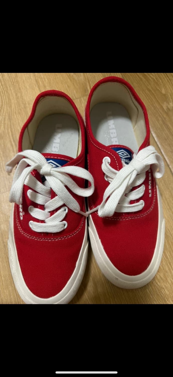 엄브로 스니커즈 운동화 상품이미지1