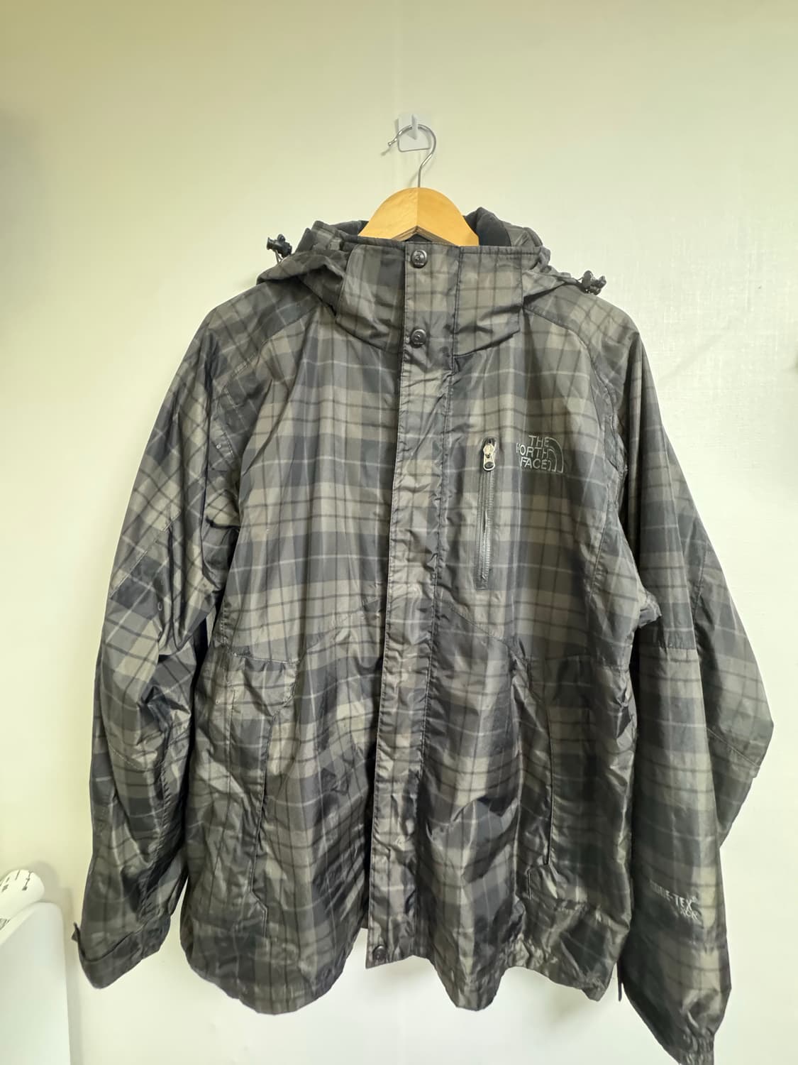 희귀 노스페이스 체크바람막이  상품이미지1