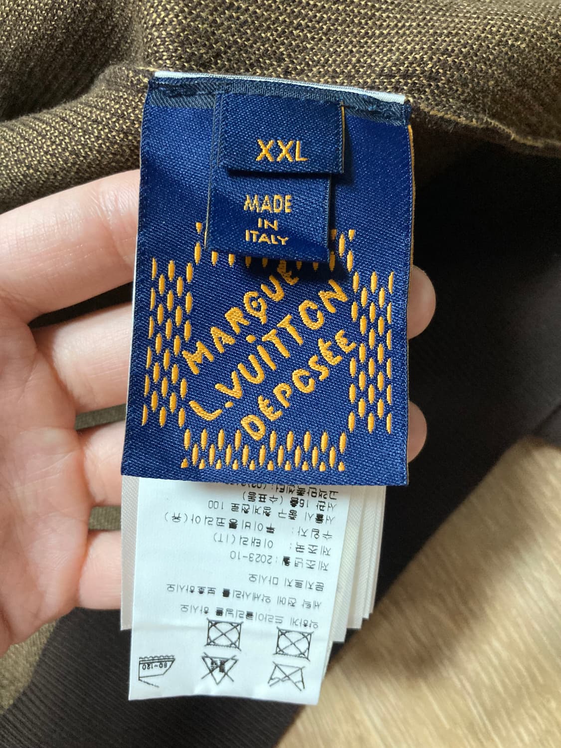 (100-105) 24SS 루이비통 엠브로이더드 코튼 가디건 상품이미지6