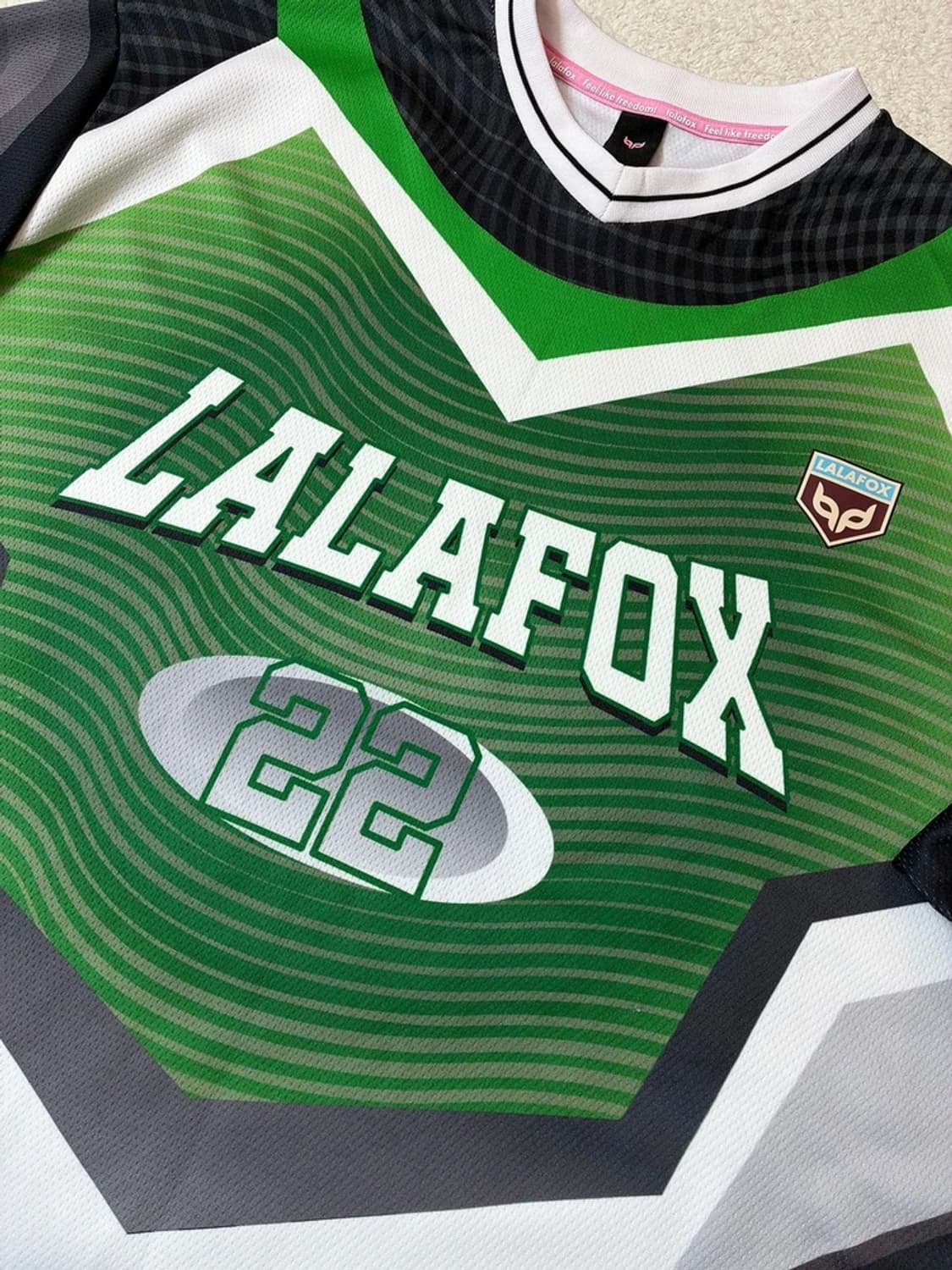 라라폭스 23ss 스포티 오버 롱 슬리브 져지 PN6879 상품이미지4