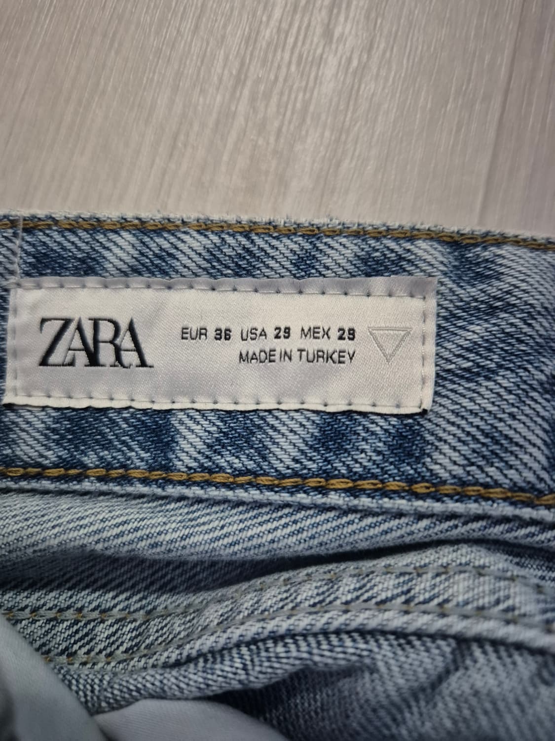 자라 플레어 데님 판매해요 상품이미지3