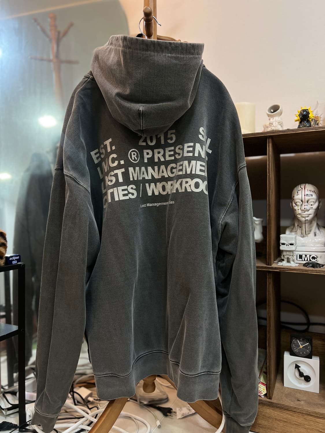 LMC 워크룸 워시드 후드집업 다크그레이 상품이미지4