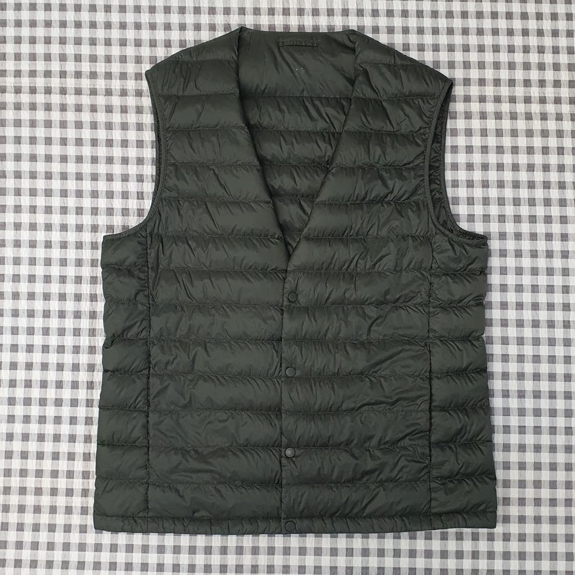 유니클로 오리털 패딩조끼 베스트 남자95 상품이미지1