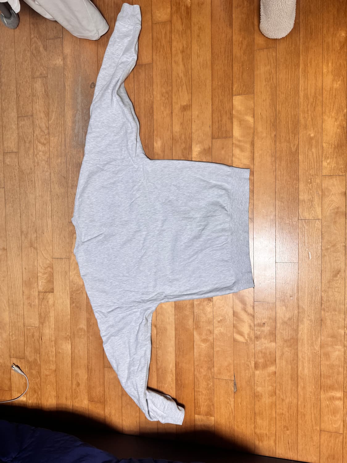 아웃스탠딩 맨투맨 상품이미지3