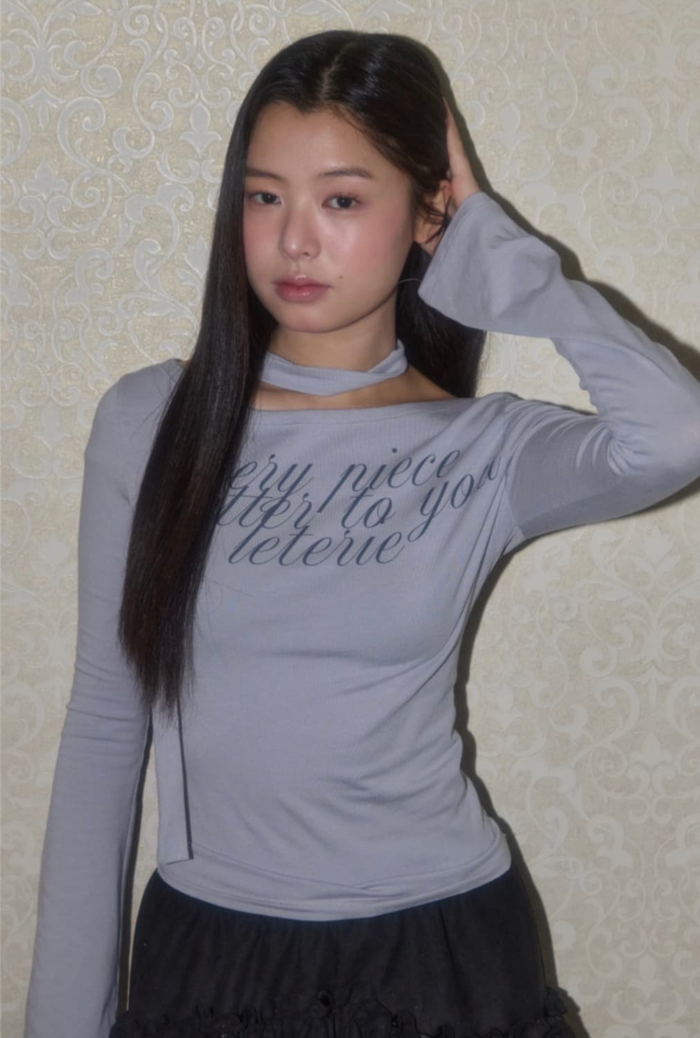 레터리 OFF-SHOULDER TIE LONG SLEEVE_GREY 상품이미지1