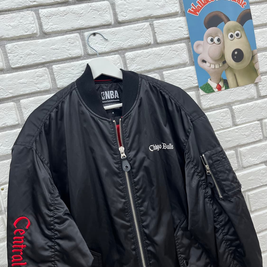 NBA 시카고 불스 블랙 봄버 자켓-M 95(치수확인!) 상품이미지2