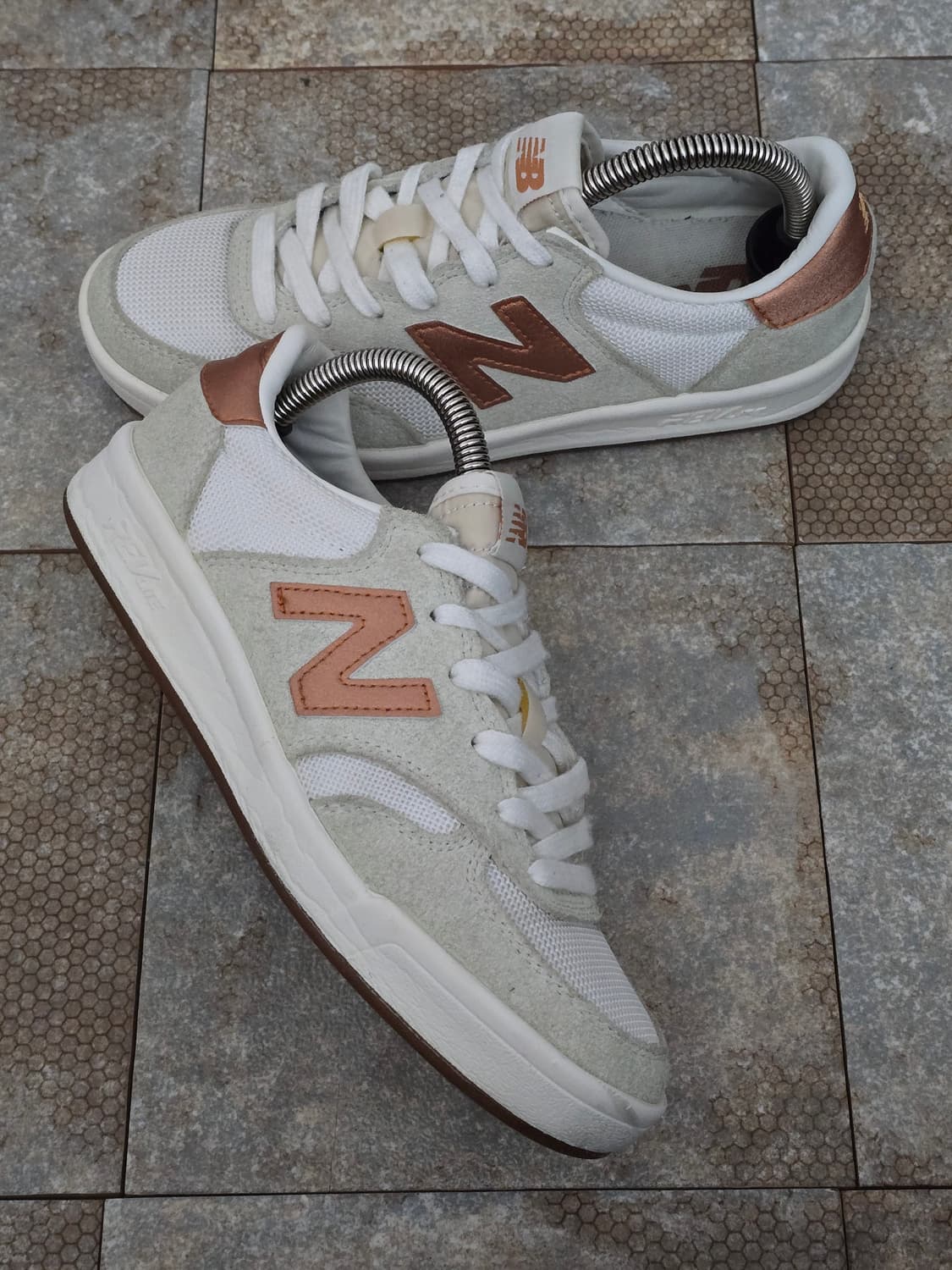 (230)뉴발란스 wrt 300 상품이미지7