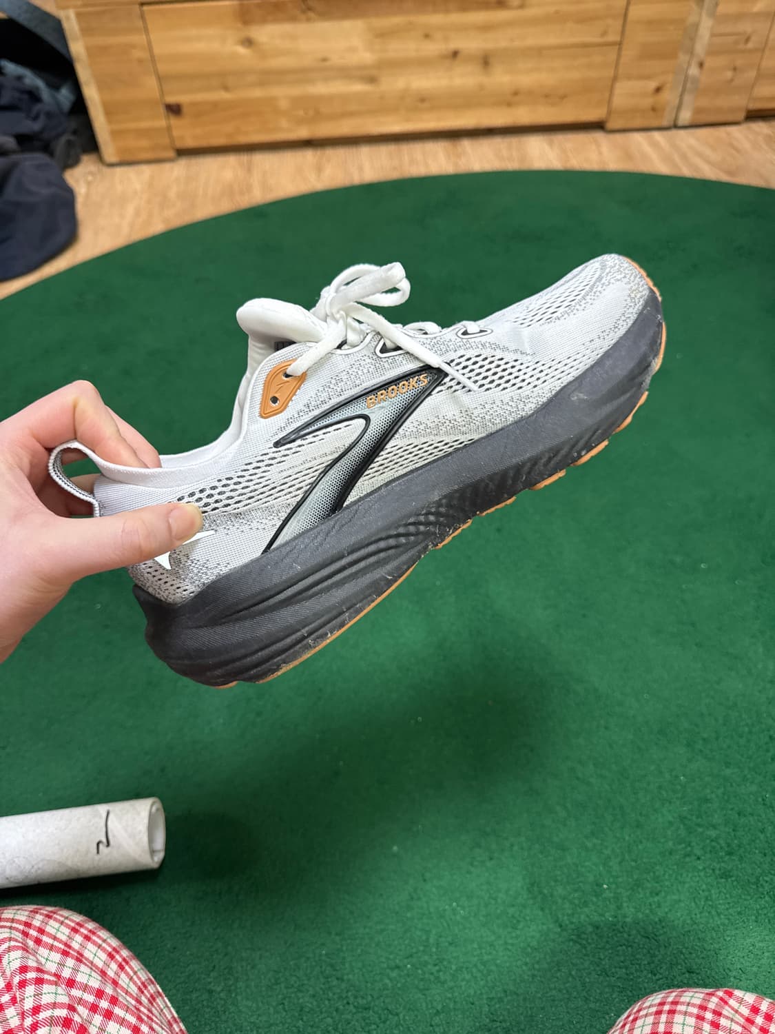 브룩스 글리세린 GTS 22 스모크 275 상품이미지1