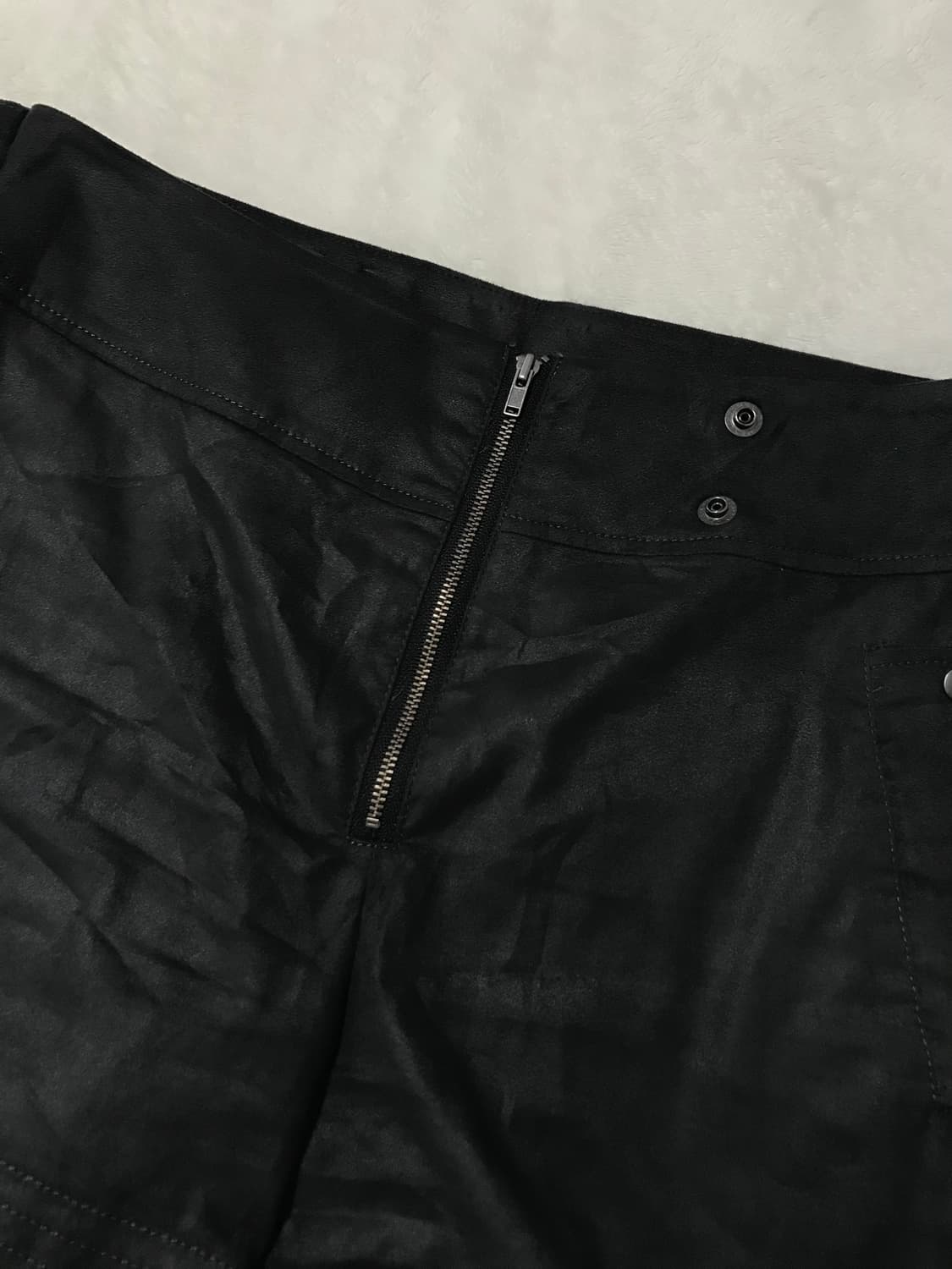 블랙 가죽 랩 스커트 팬츠 반바지 치마바지 상품이미지4