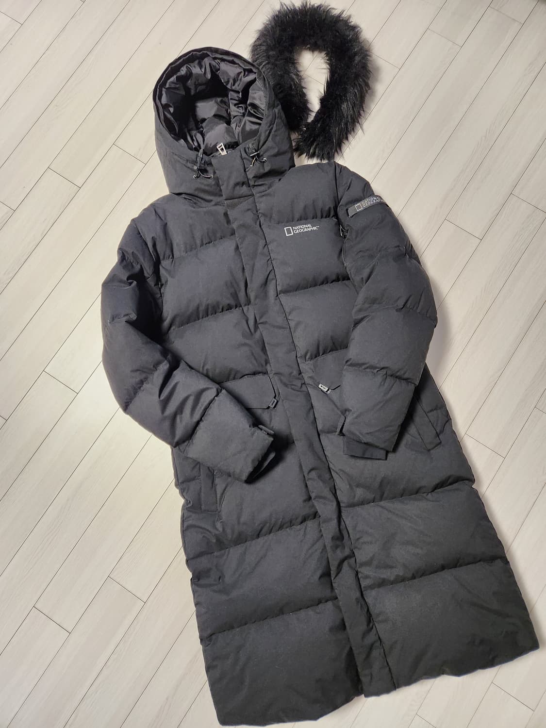 내셔널지오그래픽 새턴 구스 다운 점퍼 N194UDW390 사이즈xl

스 상품이미지2