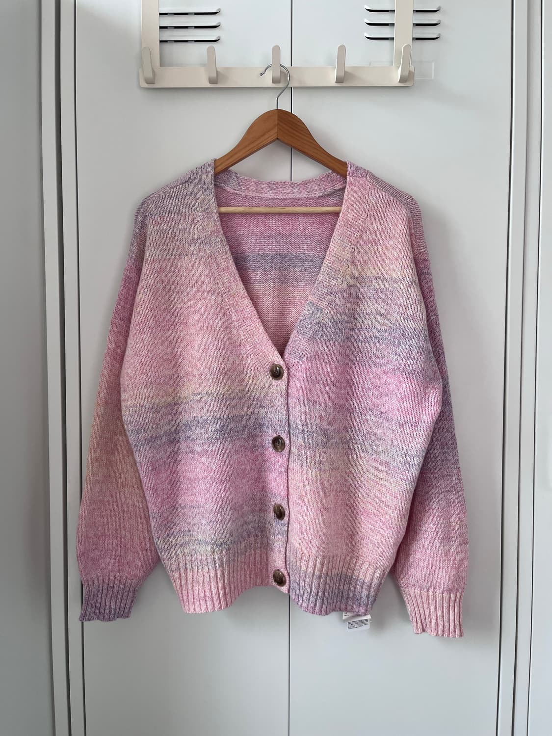 Kutir 무지개 그라데이션 브이넥 가디건 상품이미지4