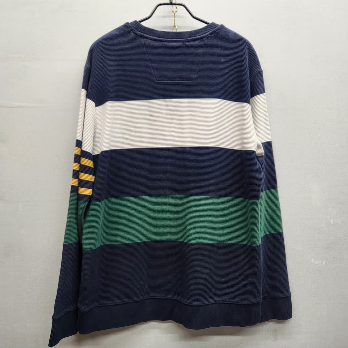 헤지스 멀티 스트라이프 맨투맨 L 상품이미지3