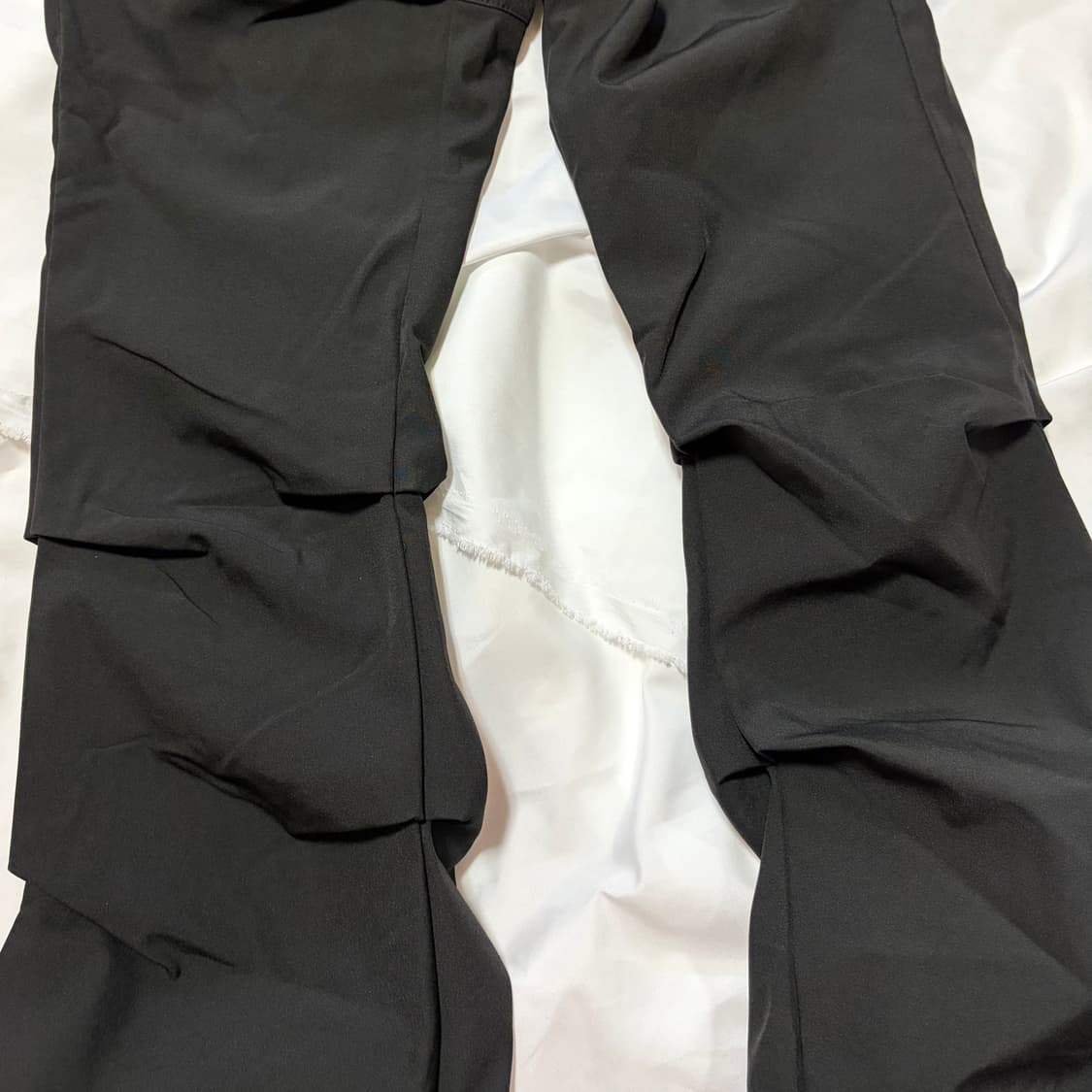 세컨모놀로그 플레어핏 핀턱 웜 밴딩 팬츠  상품이미지7