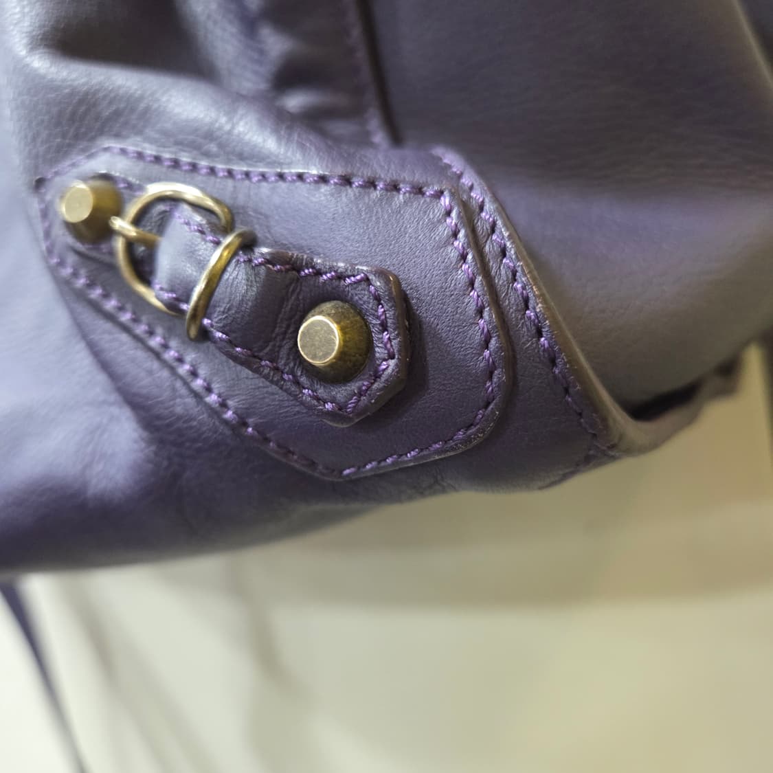 발렌시아가 시티 모터백 상품이미지3