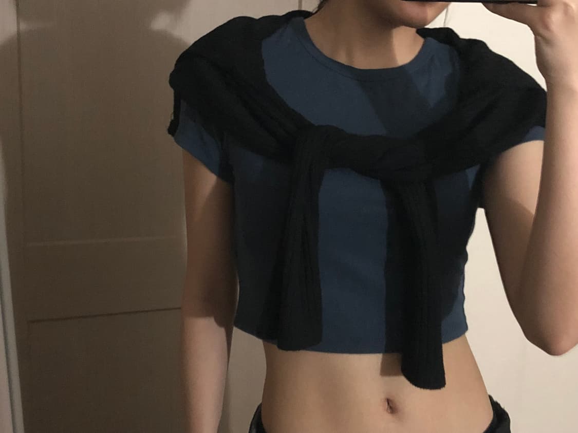 자라 크롭 반팔티 네이비 상품이미지3