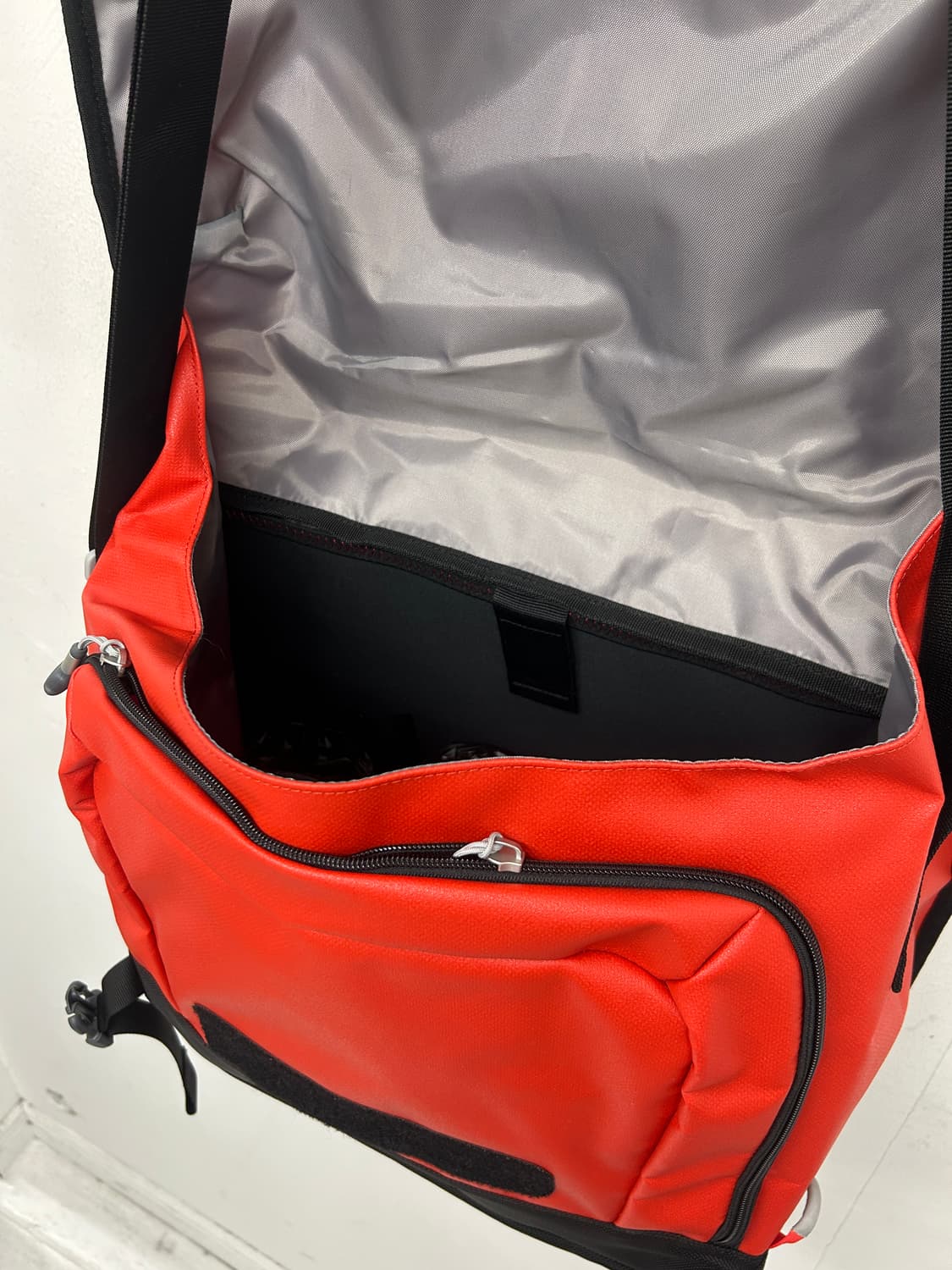 빈티지 버그하우스 레드 메신저백 상품이미지7