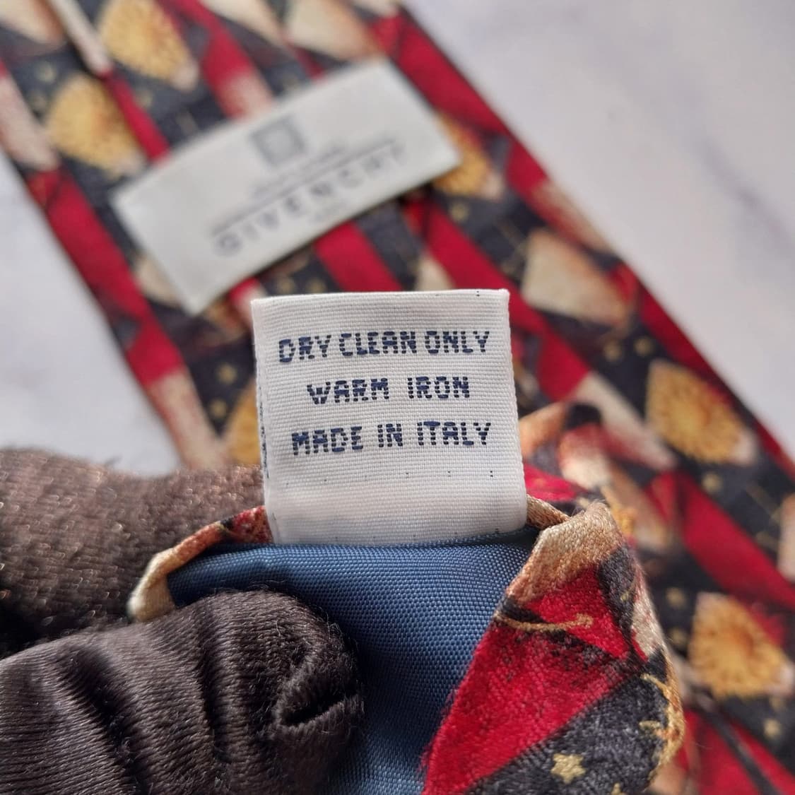 지방시 실크 블랙 패턴 넥타이 9.7cm A+등급 k2010
 상품이미지9