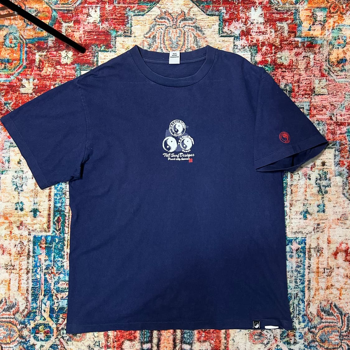 [XL] T&C Surf Designs 음양로고 반팔 상품이미지1