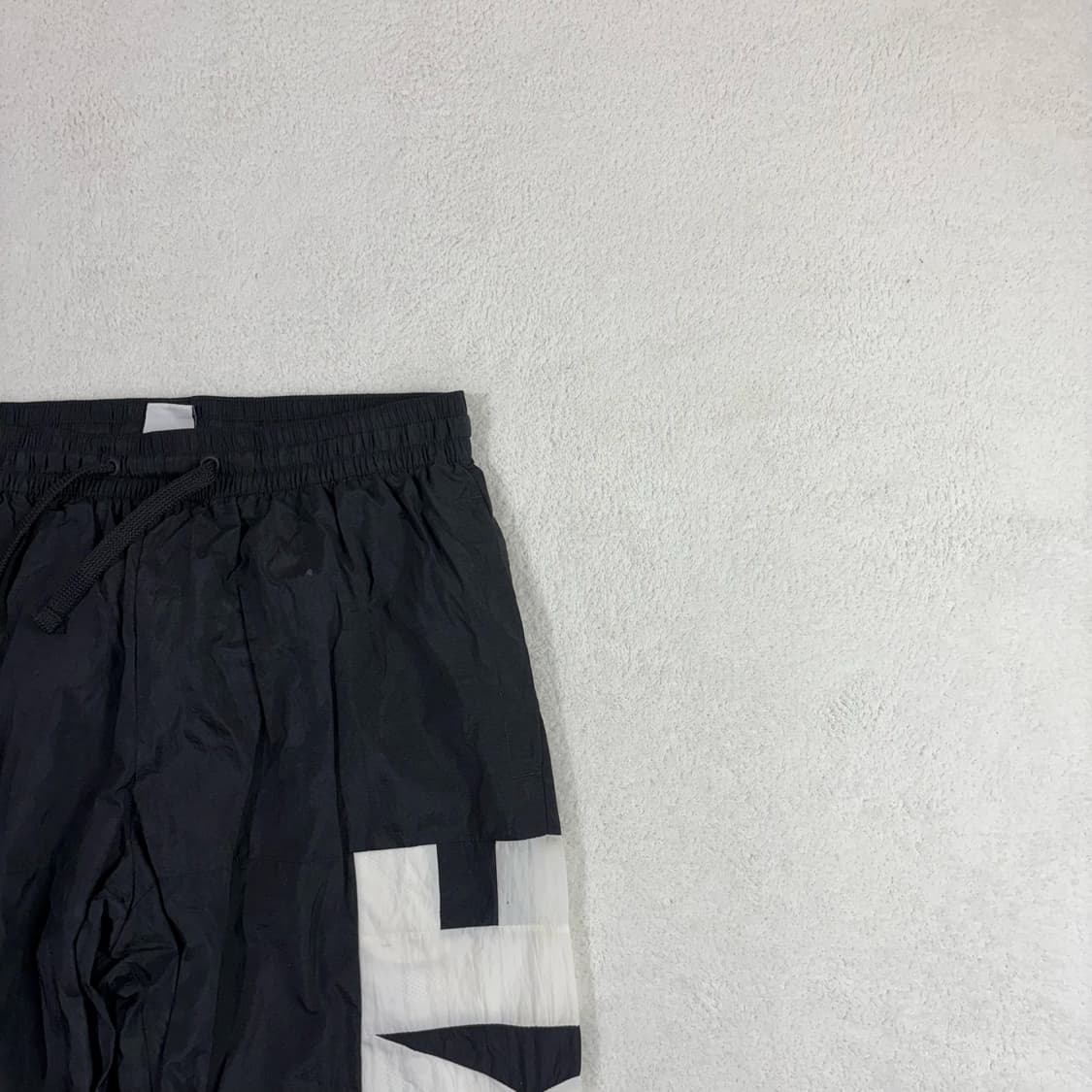 나이키 빅로고 블랙 트랙 조거 팬츠 상품이미지1