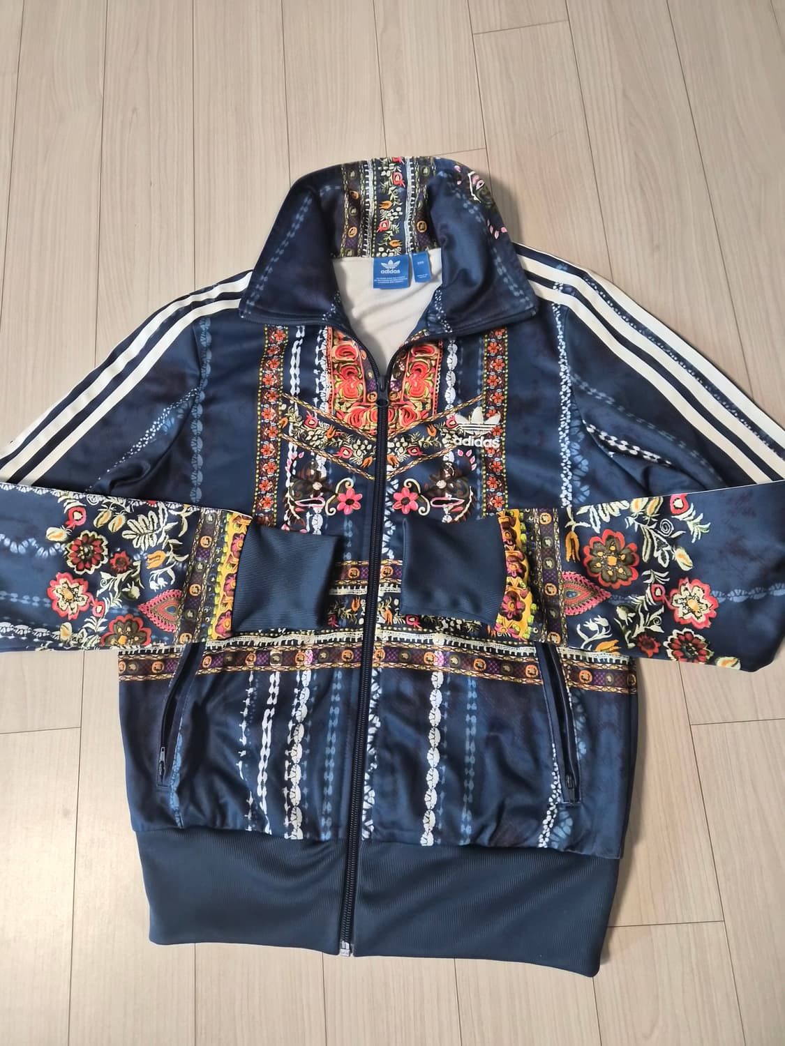 아디다스(Adidas)의 끼란데이라(Cirandeira) 파이어버드 트랙 상품이미지6