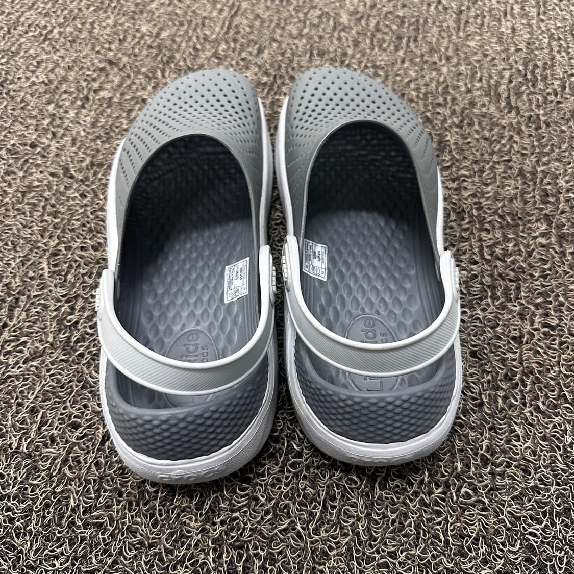 크록스 라이트라이드 클로그 슬리퍼 그레이 260 상품이미지3