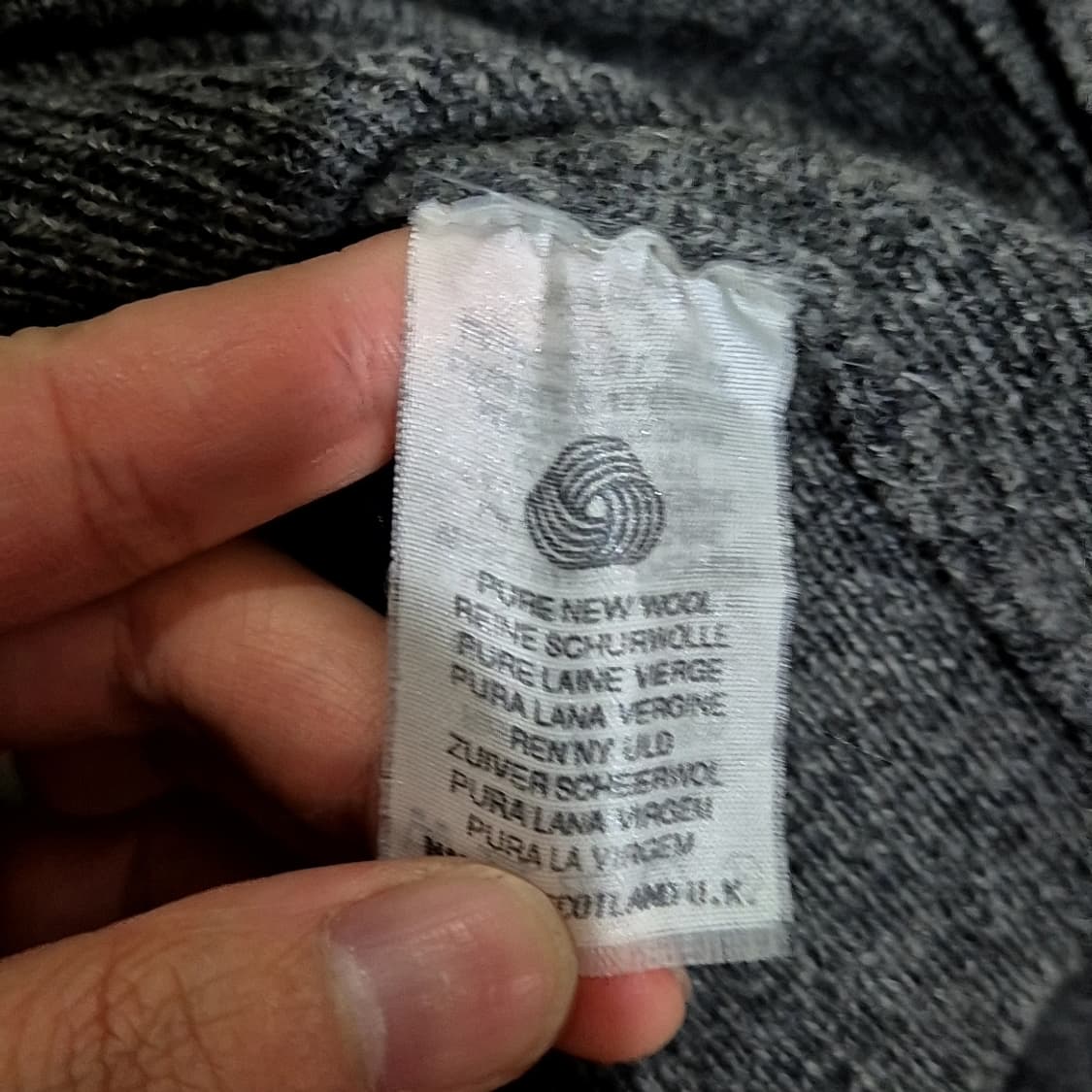 Burberry 버버리 기마 로고 가디건 상품이미지6