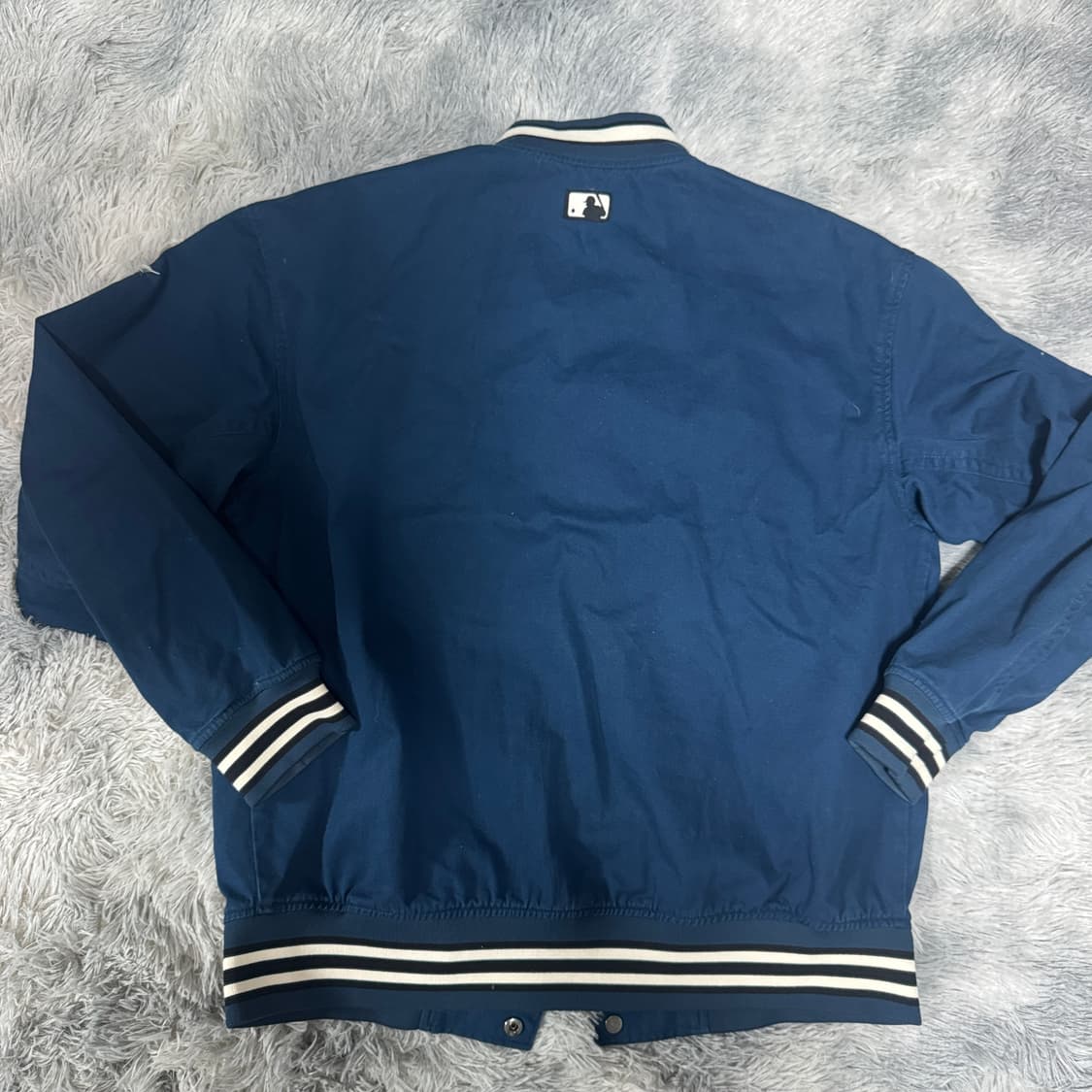 MLb 바시티 자켓 100 L사이즈  상품이미지3