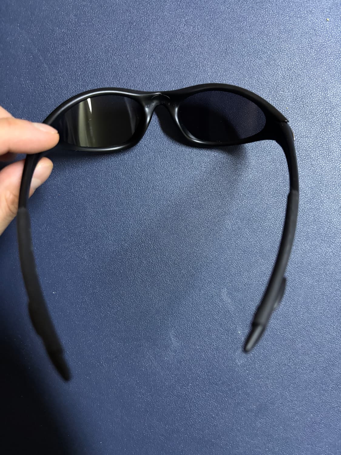 오클리 미뉴트1.0 매트블랙 상품이미지5